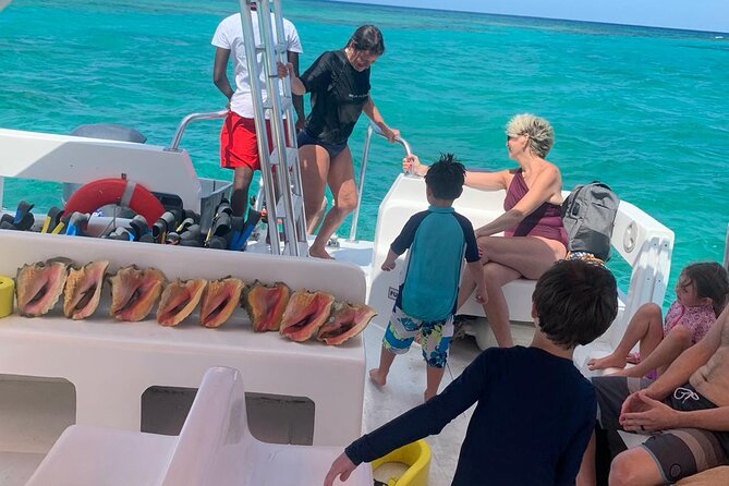 3hr Seaside Scavenger hunt - Snorkeling, sand dollars, and Iguana Island