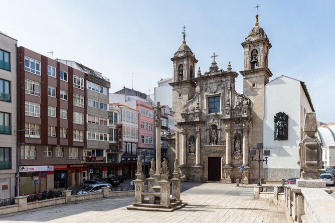 A Coruña Scavenger Hunt and Sights Self-Guided Tour - Questions that make you inspect the city