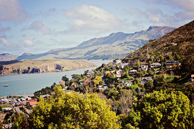 A Remarkable Scavenger Hunt: Digging Up Canterbury's Treasure - Following the Avon River