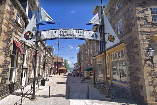 A Spectacular Scavenger Hunt: Halifax’s Hopping Harbour - Three player roles make a small group work better