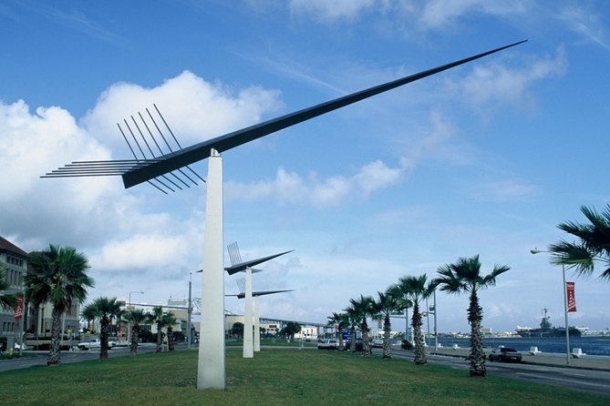A Spectacular Scavenger Hunt: Sparkling City by the Sea - Starting at 1902 N Shoreline Boulevard