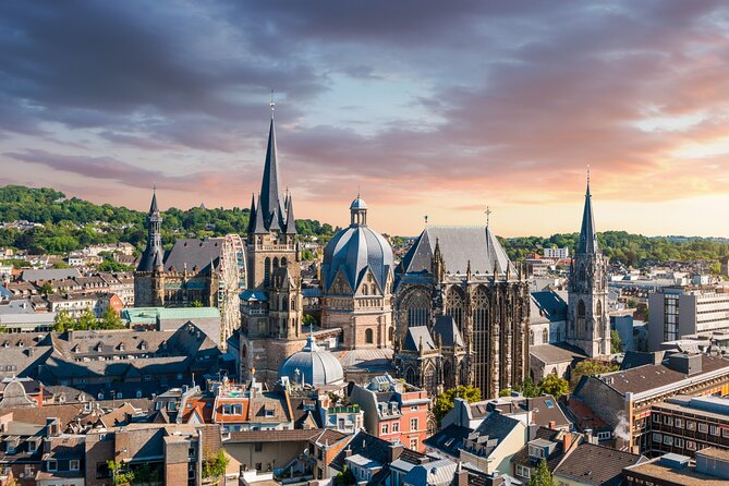 Aachen Scavenger Hunt and Highlights Self Guided Audio Tour - Ending at Elisenbrunnen