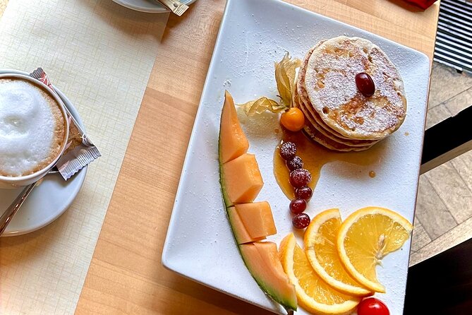 Adventure Breakfast and Escape Game in Braunschweig - Breakfast at Rheinische Republik sets the tone