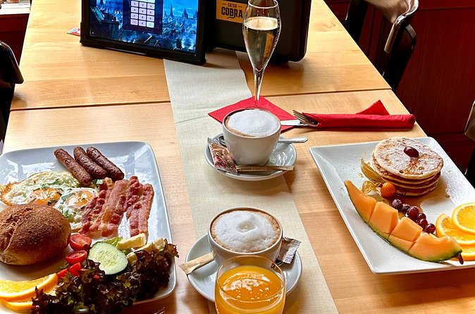 Adventure Breakfast and Escape Game in Braunschweig - The Braunschweiger Löwe makes a memorable final landmark