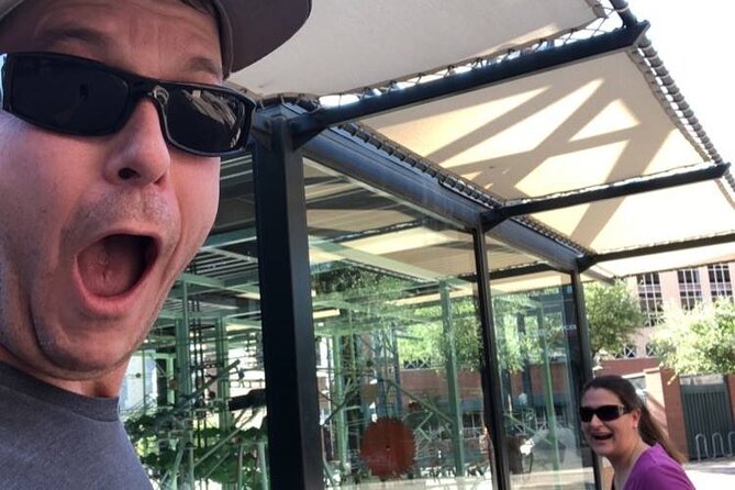 Adventurous Scavenger Hunt in Chicago by Zombie Scavengers - Key points at a glance