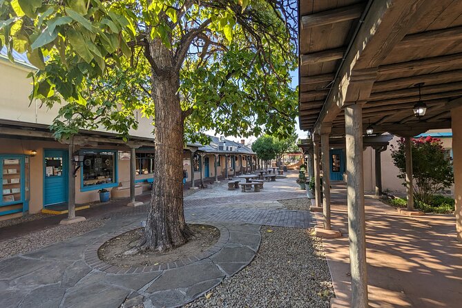 Albuquerque Scavenger Hunt Walking Tour and Game - Starting at Paid Parking on Mountain Road