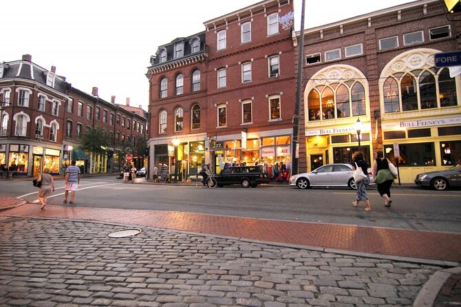 Amazing Scavenger Hunt: The Maine Event - The Portland Museum of Art brings a change of pace