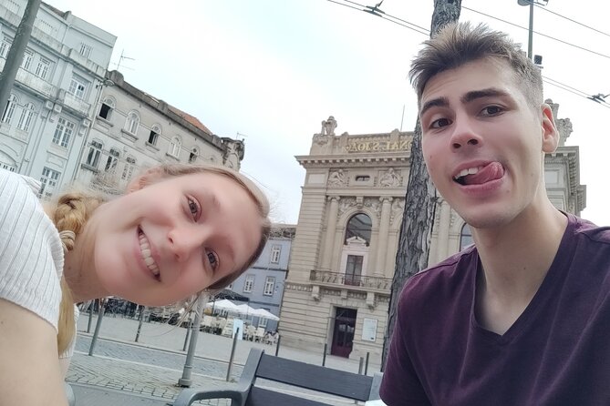 Amazing Secrets of Porto: Self-Guided Puzzle Adventure - Starting with clues at São Bento Station