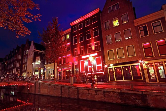 Amsterdam Red Light District Treasure: Self-Guided Tour & Quest - Key points to know before you go