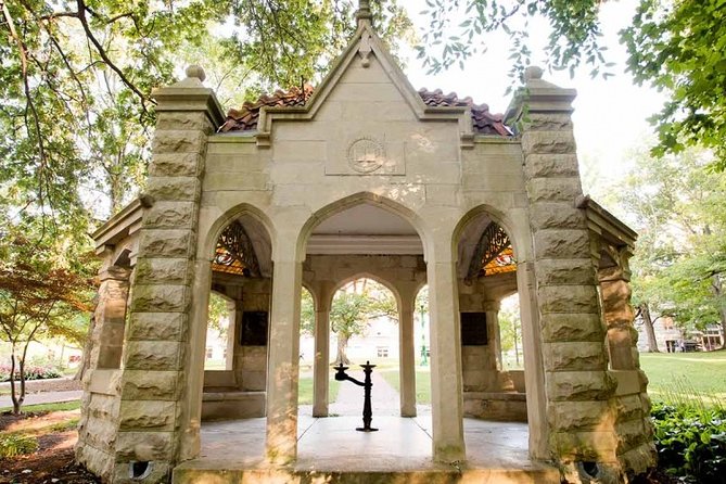 An Epic Scavenger Hunt: Bloomington Scenic Southern Indiana - Starting downtown near West Fourth Street