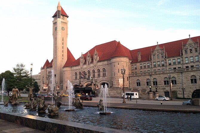 An Epic Scavenger Hunt: St. Louis Delights - City Hall connects the game to civic St. Louis