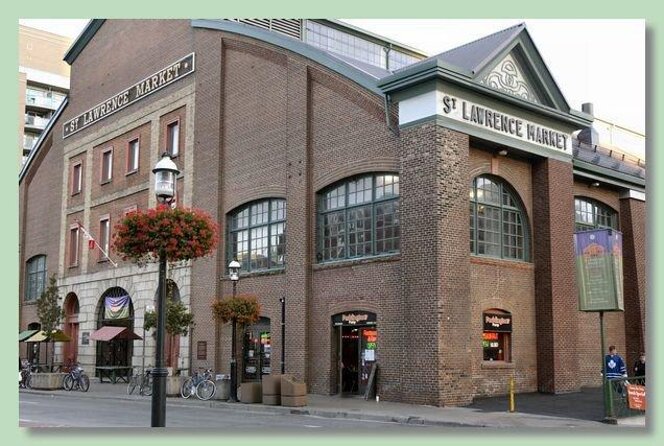 An Exciting Scavenger Hunt: The Wonders of Old Toronto - Key points at a glance