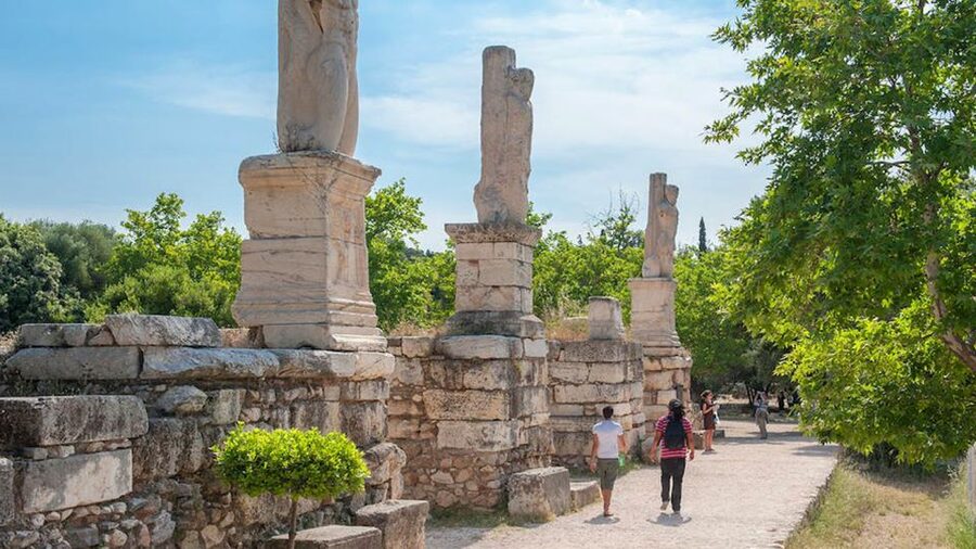 Ancient Agora: E-Ticket w/Treasure Hunt Tour on your phone - How the 1.5-Hour Format Feels