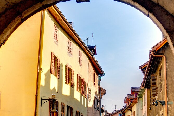 Annecy Scavenger Hunt and Highlights Self Guided Audio Tour - A flexible way to see Annecy without a fixed appointment