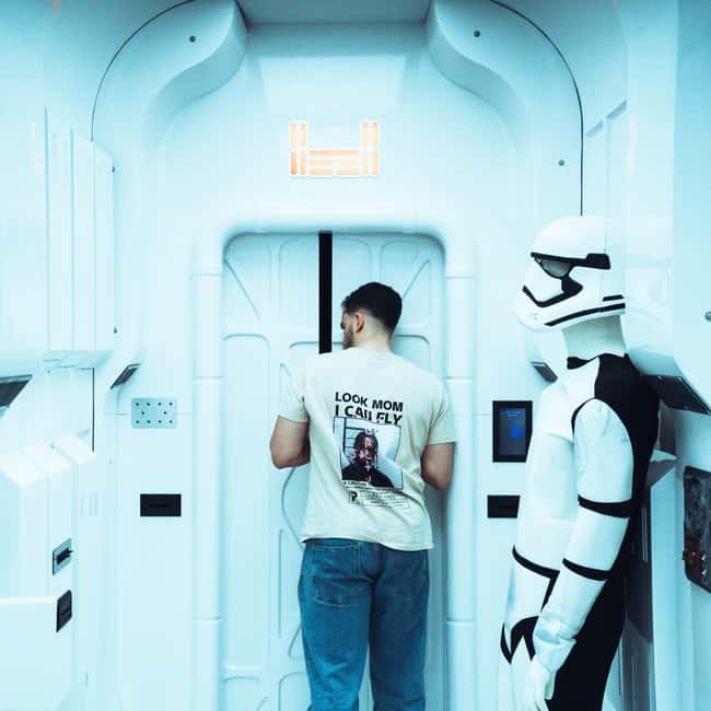 Arrábida Shopping Centre: Space Wars Escape Room - Space Wars at ArrábidaShopping, a mission inside the mall
