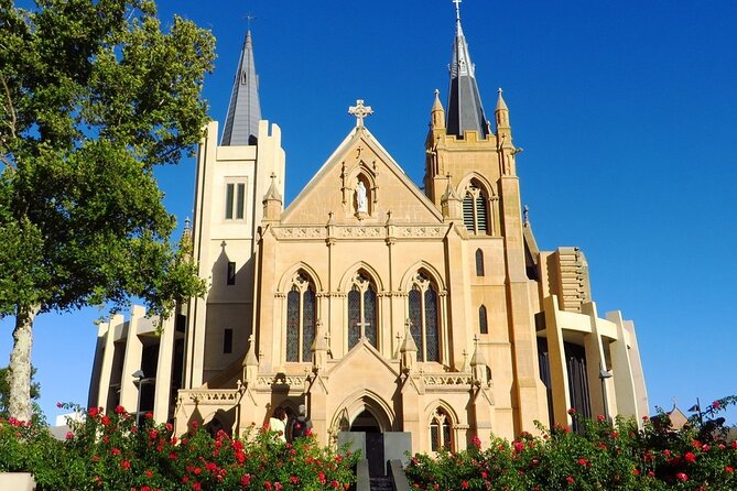 Astonishing Scavenger Hunt: Perched On A Swan - The orchestra, Supreme Court Gardens, and Perth Mint