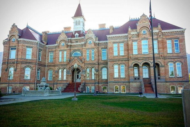 Astounding Scavenger Hunt: A Provo Peak - Covey Center for the Arts brings the hunt back toward downtown