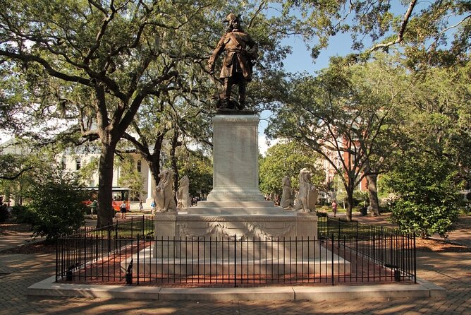 Astounding Scavenger Hunt: Historic Savannah Adventure - Historic Savannah Theatre and First African Baptist Church