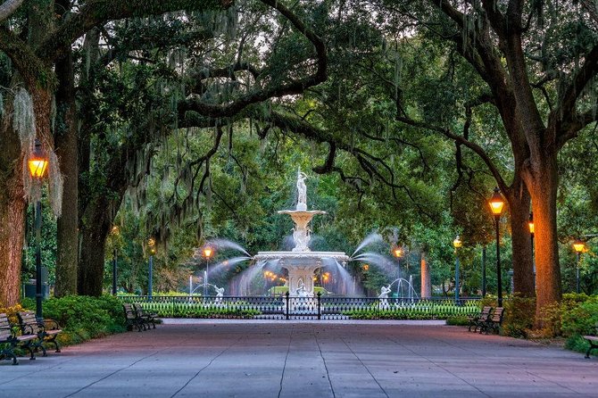 Astounding Scavenger Hunt: Historic Savannah Adventure - Starting at Owens-Thomas House and Slave Quarters