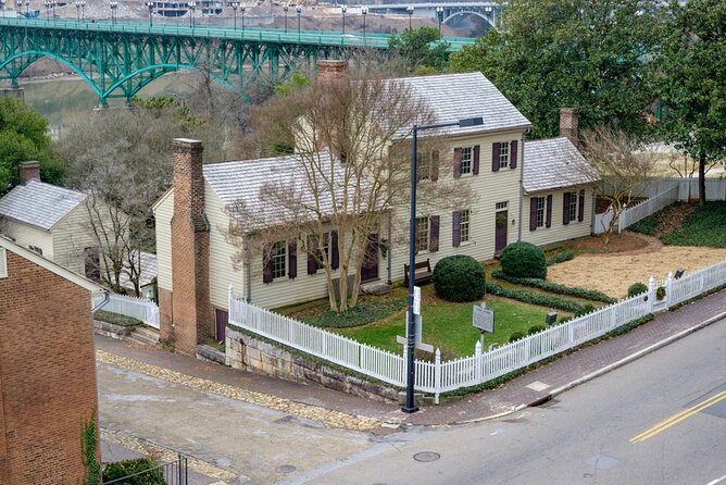 Astounding Scavenger Hunt: Knoxville's Perfect Blend - Starting at 414 West Vine Avenue
