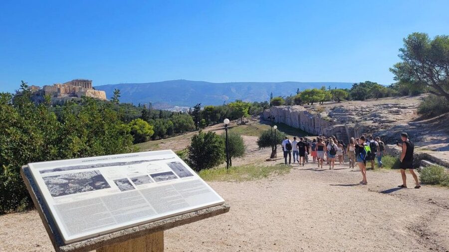 Athens Hills: Mythology Treasure Hunt - Finishing at Thission Park