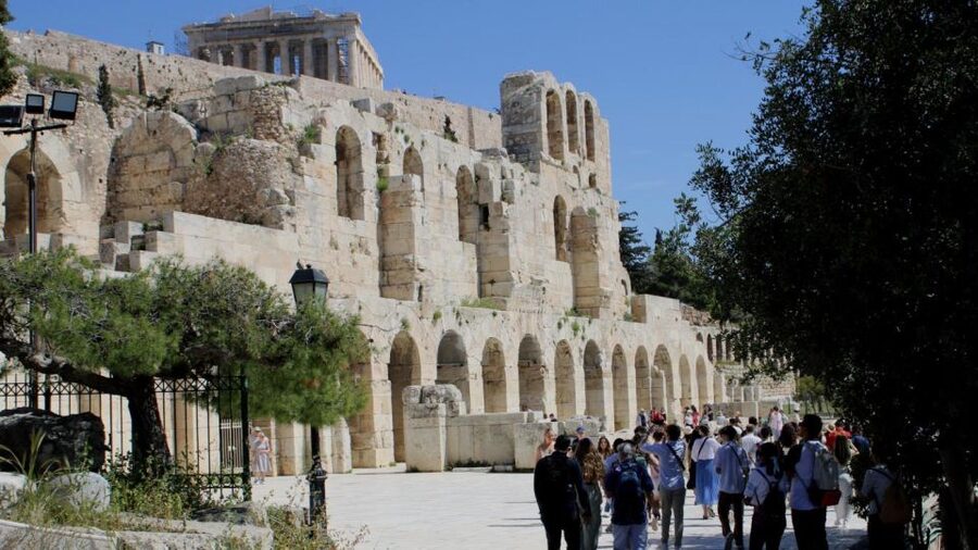 Athens: Percy Family Treasure Hunt & Tour - Starting at Hadrian’s Arch