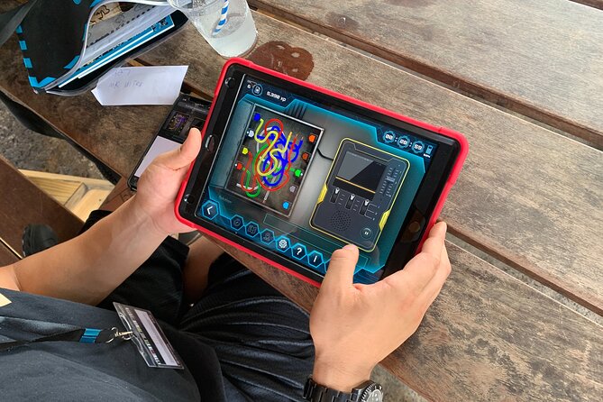 Augmented Reality Secret Agent Treasure Hunt in St Thomas - Practical booking advice before you go