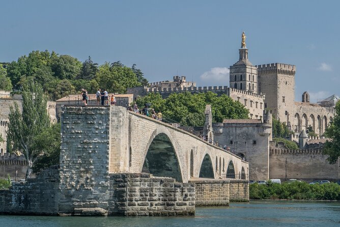Avignon Scavenger Hunt and Sights Self-Guided Tour - Photo challenges add a playful twist