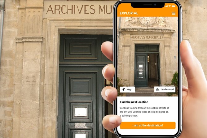 Avignon Scavenger Hunt and Sights Self-Guided Tour - Following clues through Avignon