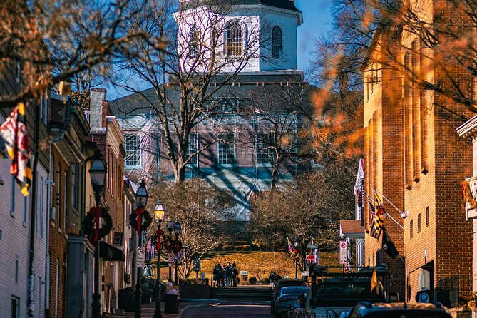 Awesome Scavenger Hunt: Annapolis Red Bricks & Blue Views - Stop 2: James Brice House