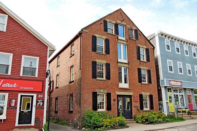 Awesome Scavenger Hunt: Birthplace of Confederation - Who will enjoy this hunt most