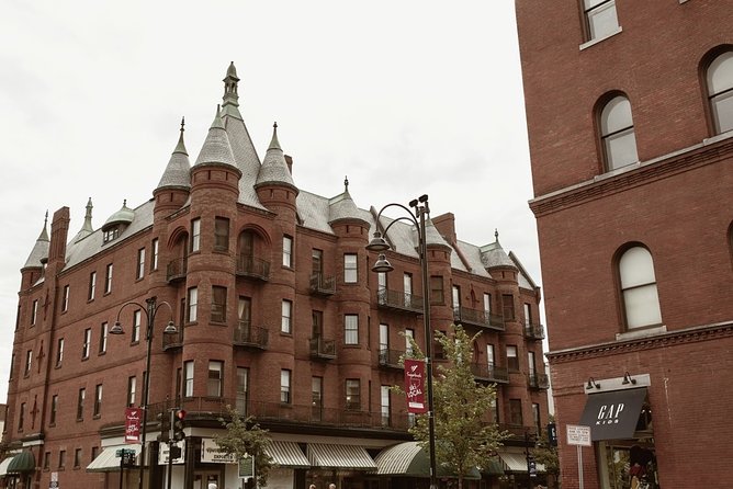 Awesome Scavenger Hunt: Burlington Beauty - Starting at 149 Church Street and reaching Battery Park