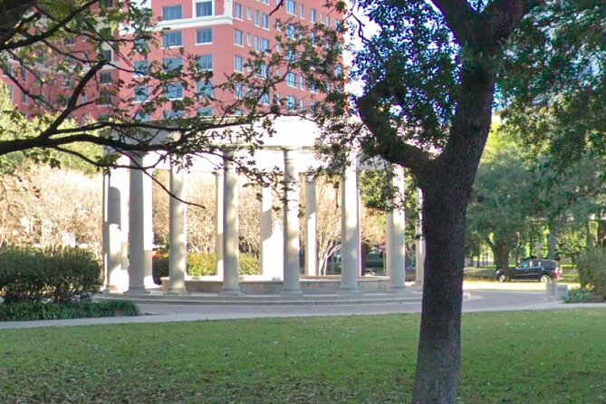 Awesome Scavenger Hunt: Houston's Museum District - Clayton Library and Houston’s family stories