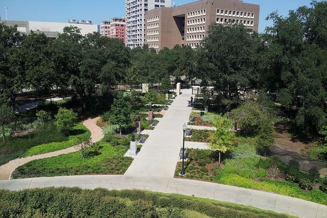 Awesome Scavenger Hunt: Houston's Museum District - The zoo and the shape of the route