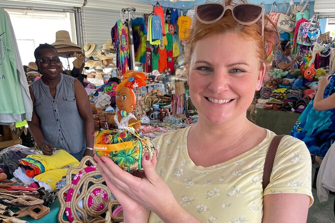 Bahamas Bash Scavenger Hunt (Exumas) - Murals, local legends, and the seaside bar