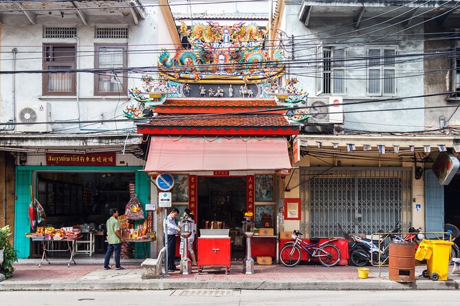 Bangkok Chinatown: Self-Guided Mystery Puzzle Quest - Wat Traimit and the 5.5-ton Golden Buddha