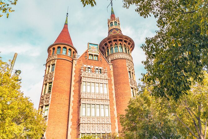 Barcelona Scavenger Hunt and Sights Self-Guided Tour - The Narcís Monturiol monument adds a different note