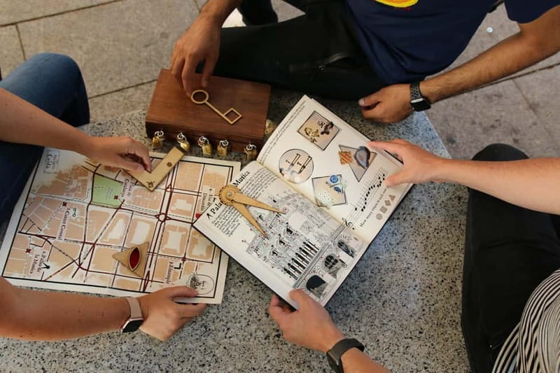 Barcelona: The Search for the Snake Stone City Treasure Hunt - Key points to know before you book