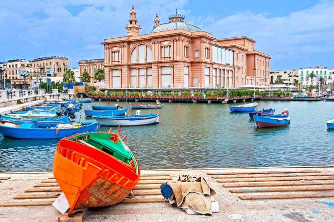 Bari Scavenger Hunt and Highlights Self Guided Audio Tour - Piazza Mercantile and Basilica San Nicola