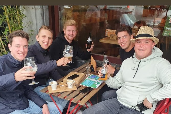 Beer Tasting and Scavenger Hunt in Brussels – About 3 Hours - Galerie de la Reine adds a grand indoor-style setting
