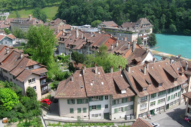 Bern Scavenger Hunt and Highlights Self Guided Audio Tour - Zahringerbrunnen and Bern’s fountains