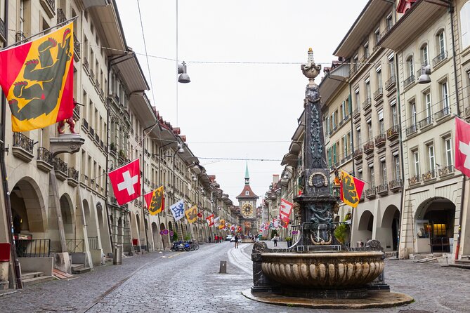 Bern Scavenger Hunt and Highlights Self Guided Audio Tour - Einstein Museum area and a flexible finish