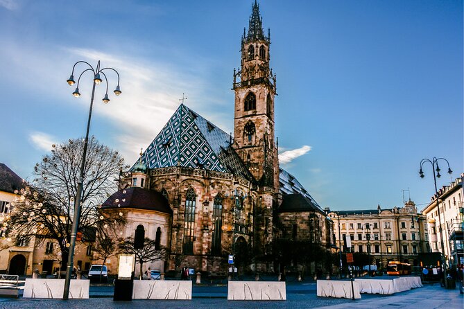 Bolzano Scavenger Hunt and Highlights Self Guided Audio Tour - Key points at a glance