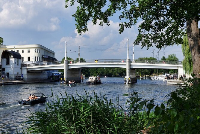 Brandenburg Scavenger Hunt and Sights Self-Guided Tour - Starting at Katharinenkirchplatz