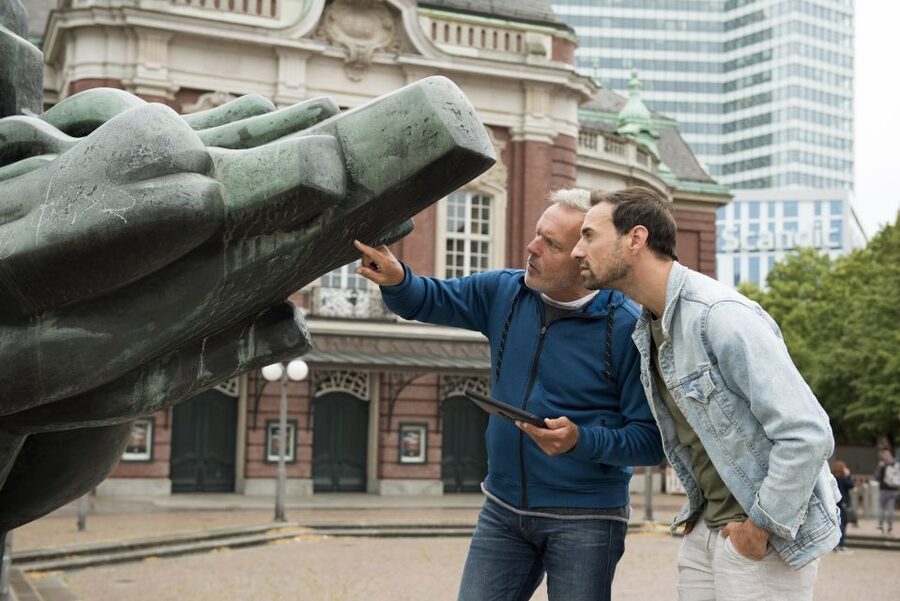 Bremen: Outdoor Escape Game in the Old Town - Reading the city instead of just looking at it
