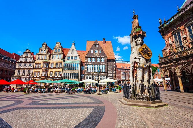 Bremen Scavenger Hunt and Highlights Self Guided Audio Tour - Schlachte: Begin Beside the Weser