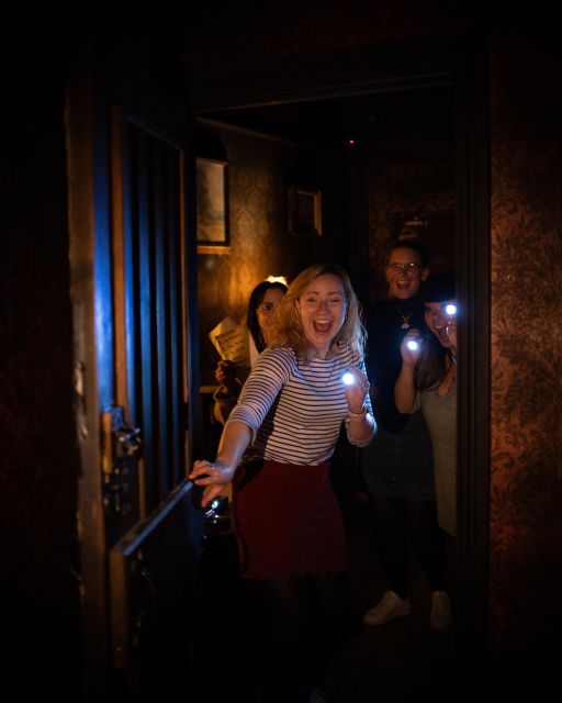 Brighton: The Prince's Panic Murder Mystery Experience - Starting at the World’s End Pub