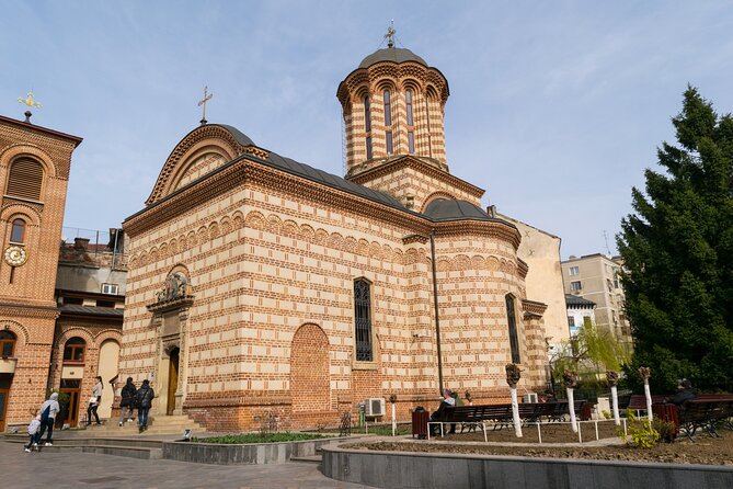 Bucharest Old Town Treasure Hunt: Walking Tour & Game - What the $6 price really gets you