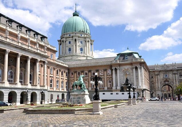 Budapest Scavenger Hunt and Highlights Self Guided Audio Tour - Key points to know before you start