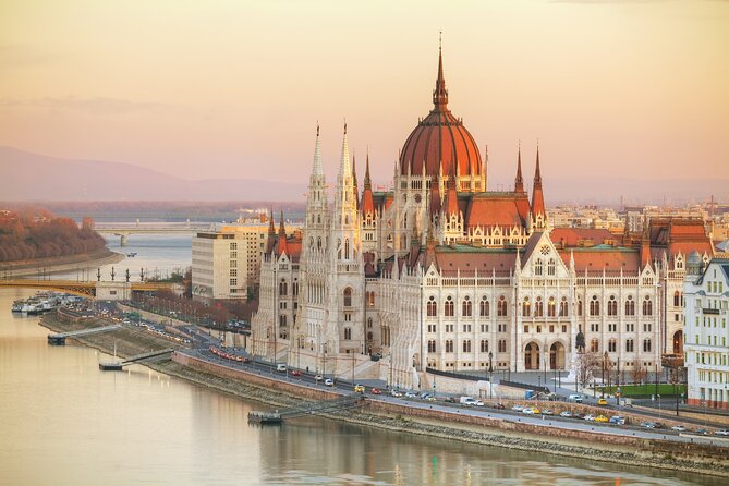 Budapest Scavenger Hunt and Highlights Self Guided Audio Tour - Pest’s squares and royal connections